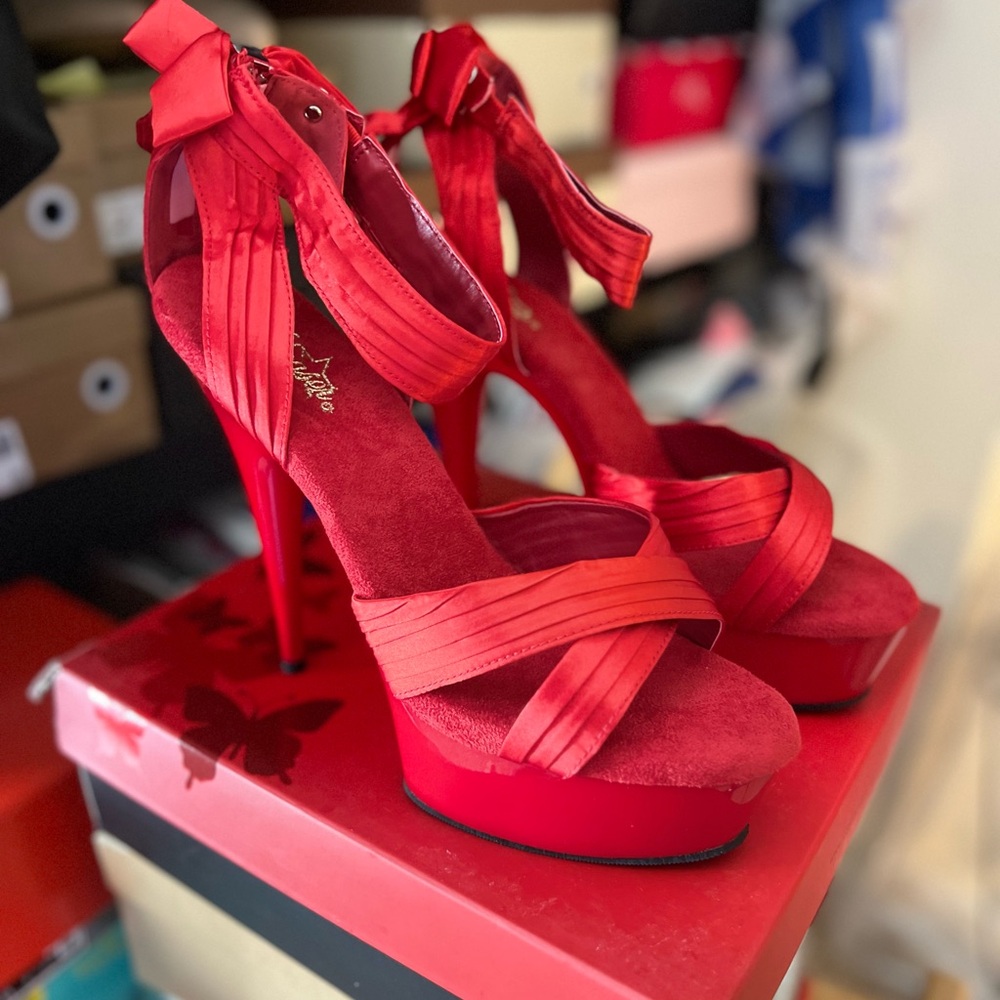 WPleaser USA Women’s Red Satin Heel (Delight 668) - Sz14